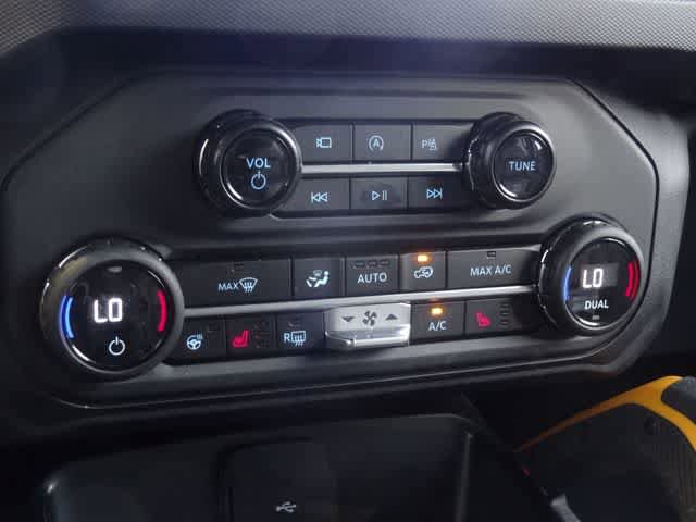 Used 2024 Ford Bronco Badlands AWD/4WD image 30