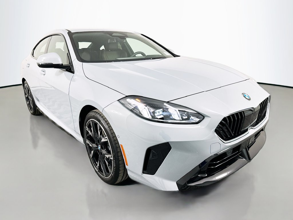 Used 2026 BMW 228i xDrive w/ Technology Package AWD/4WD image 3
