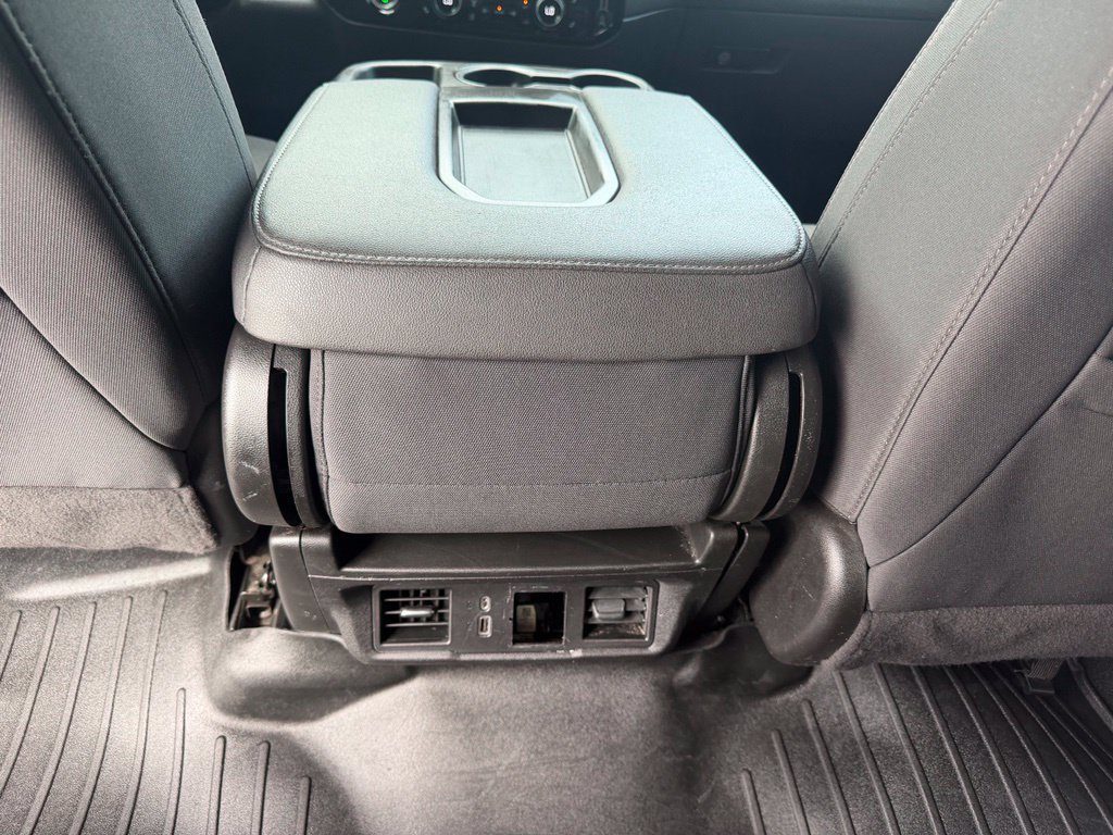 Used 2023 Chevrolet Silverado 1500 LT AWD/4WD image 22
