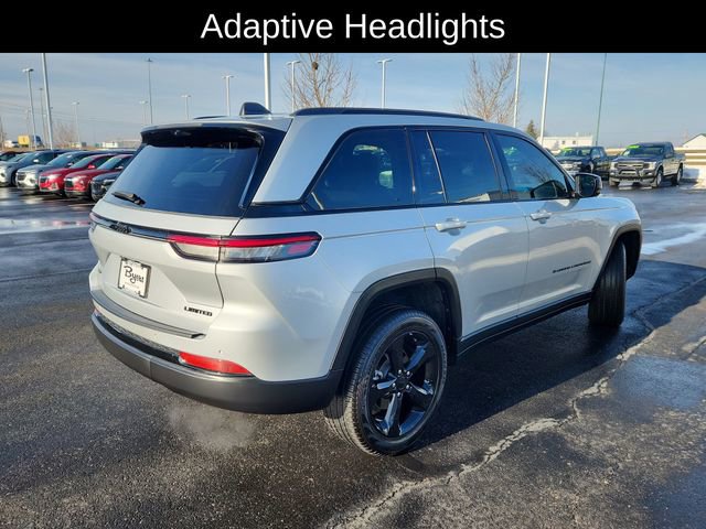 Used 2025 Jeep Grand Cherokee Limited w/ Luxury Tech Group II image 9