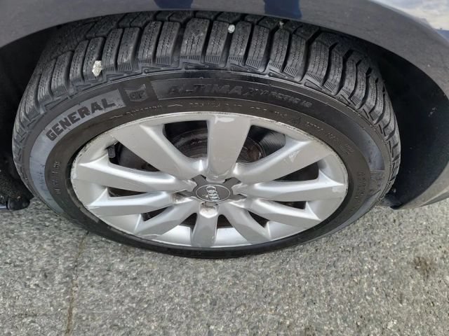 Used 2012 Audi A4 2.0T Premium FWD image 28