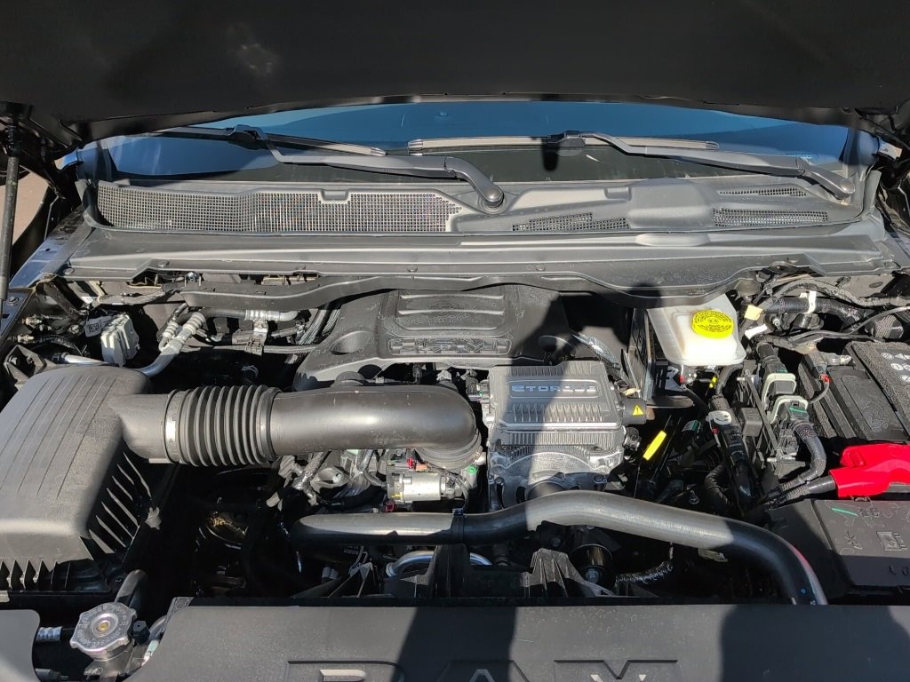 New 2026 RAM 1500 4x4 Crew Cab image 70