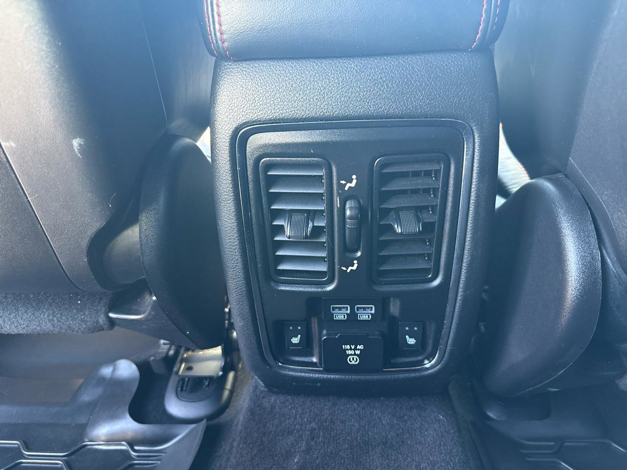 Used 2017 Dodge Durango R/T image 17