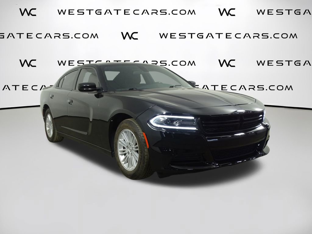 Used 2020 Dodge Charger SXT w/ Blacktop Package