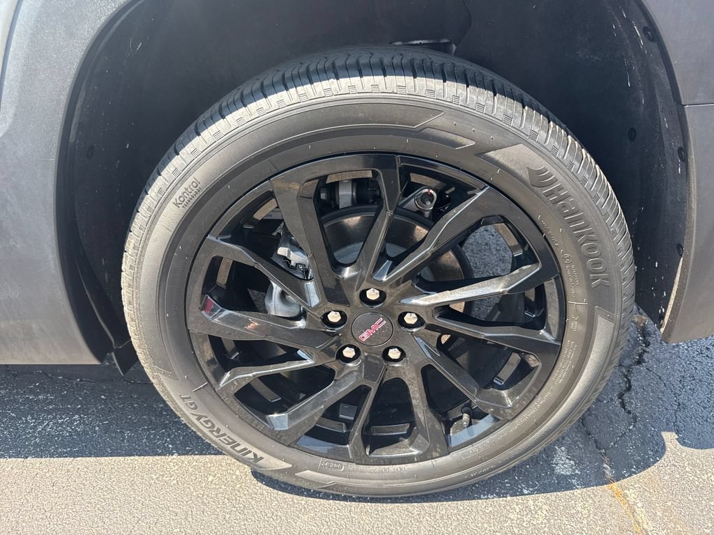 Certified 2023 GMC Terrain SLE w/ Driver Convenience Package FWD image 7