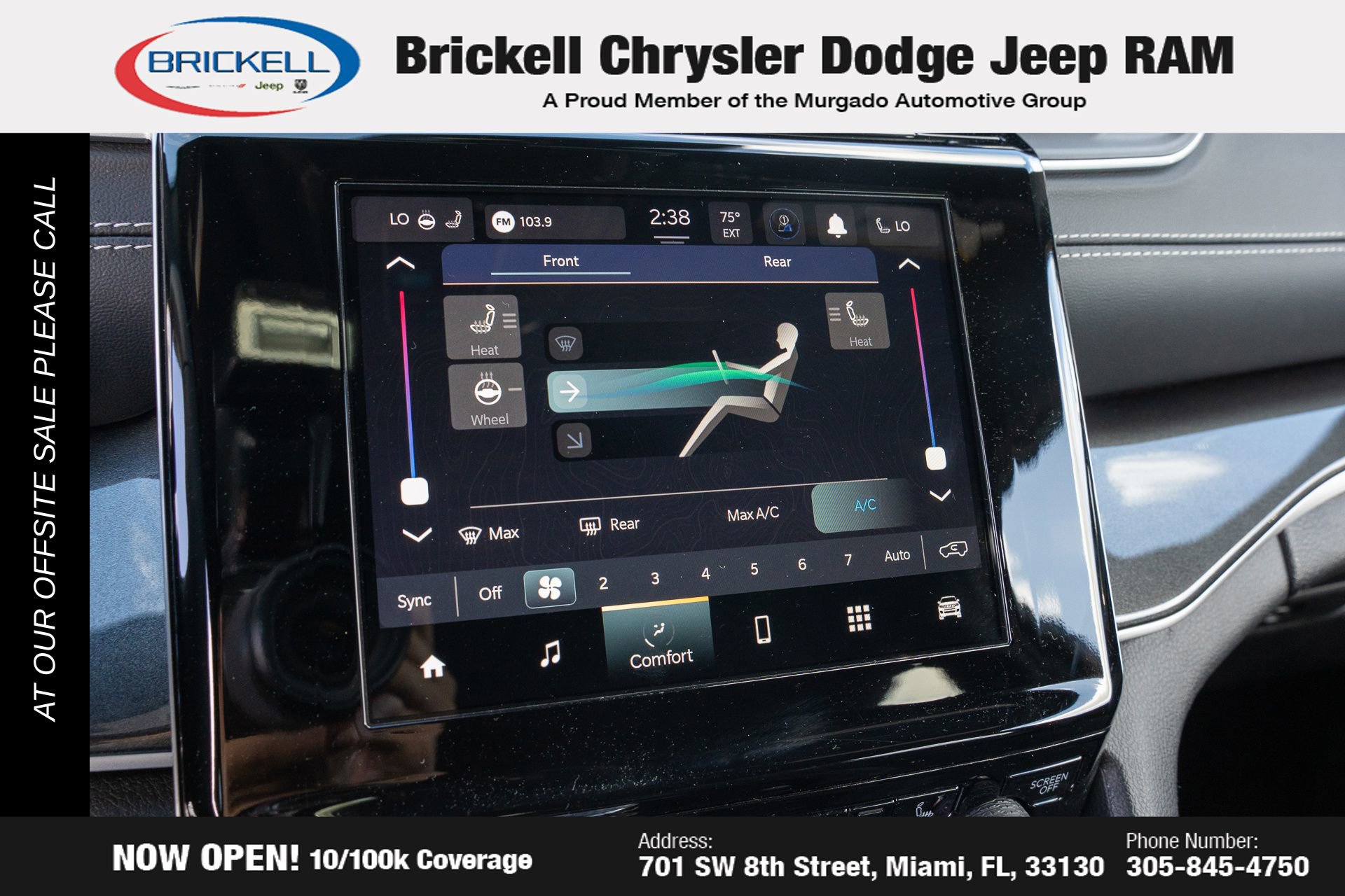 Used 2023 Jeep Grand Cherokee L Laredo image 37