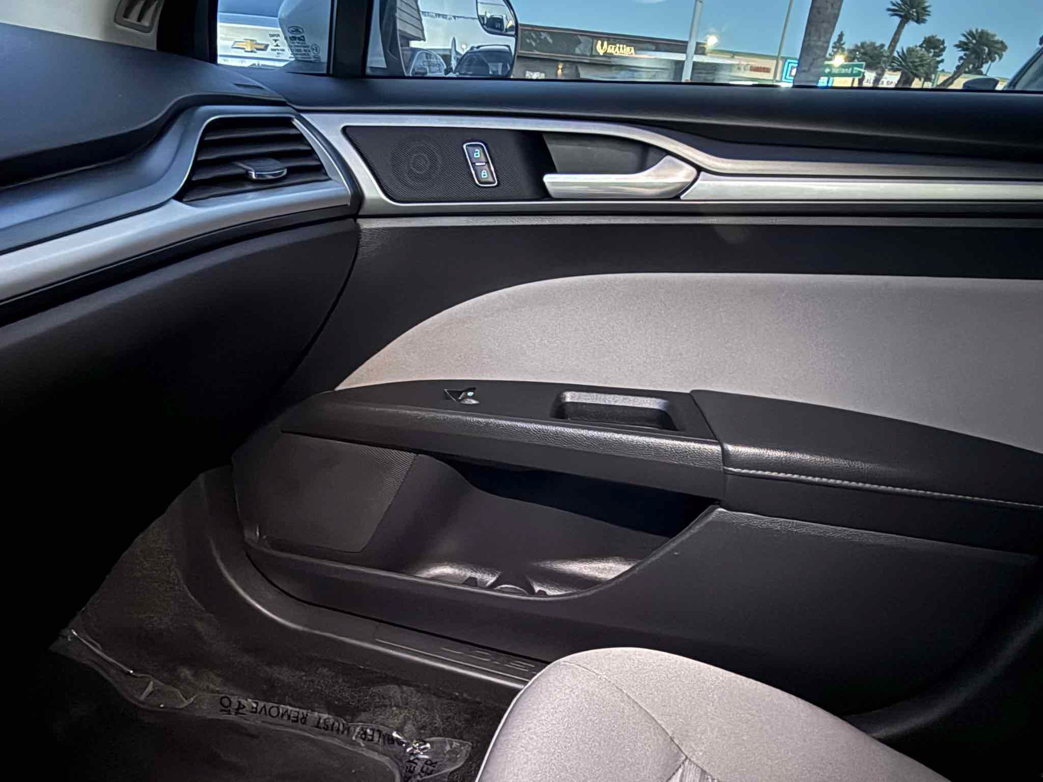 Used 2016 Ford Fusion S FWD image 76