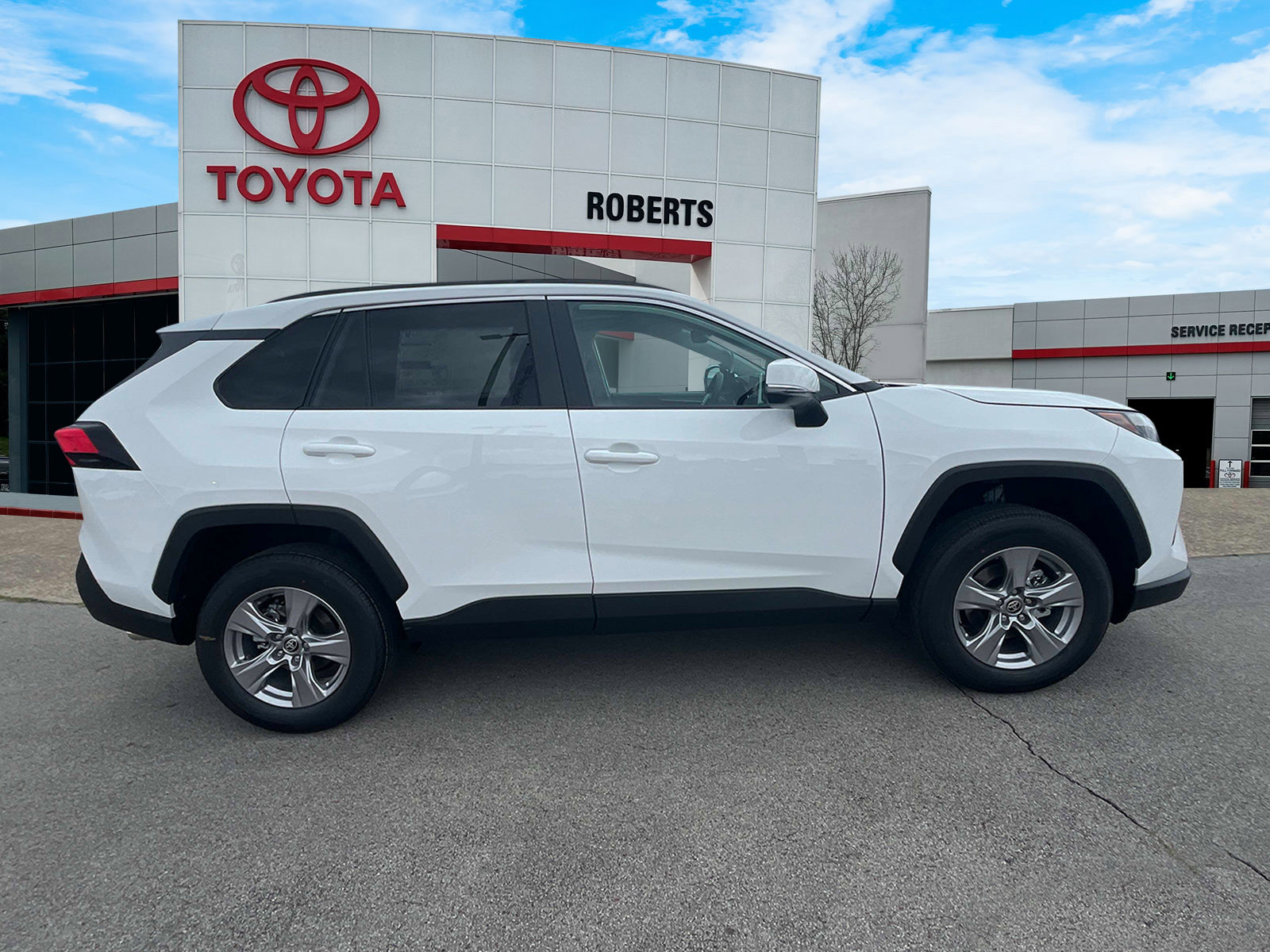 New 2025 Toyota RAV4 XLE w/ Convenience Package image 8