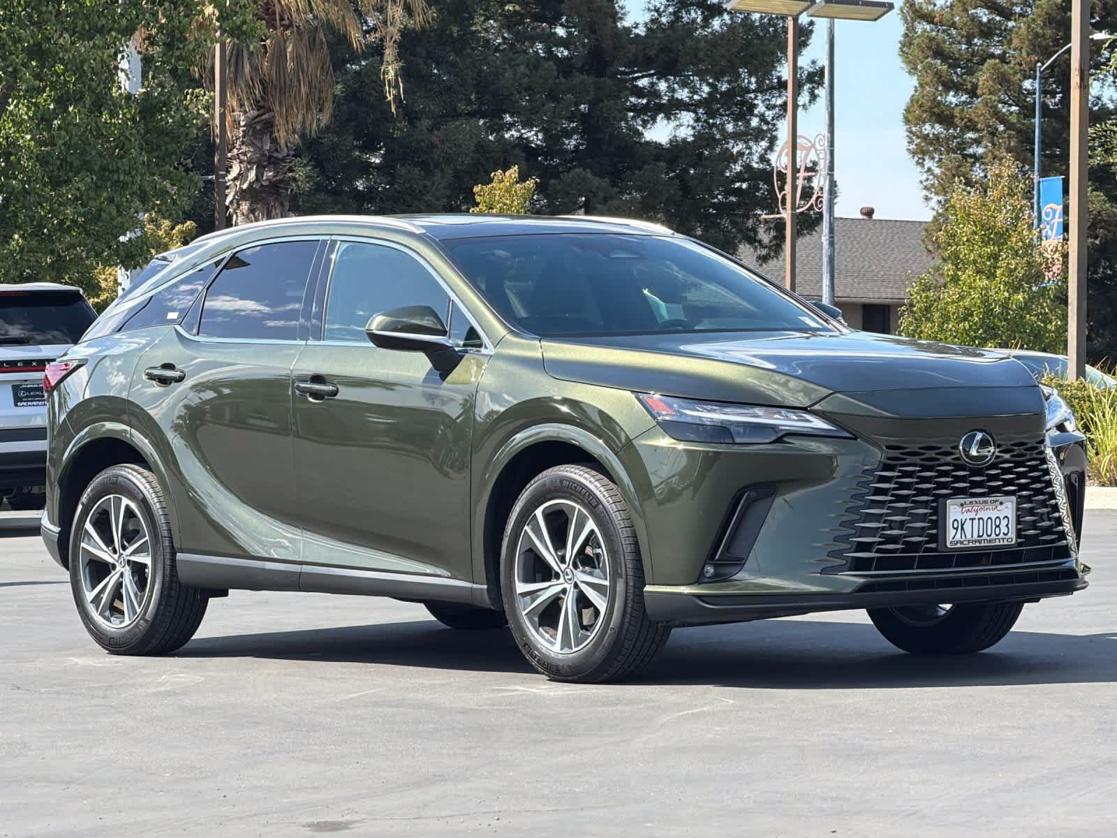 Certified 2024 Lexus RX 350 FWD w/ Technology Package image 5