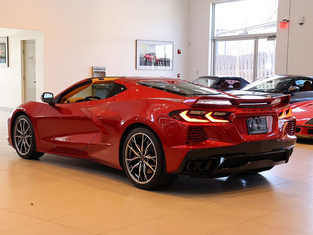 Used 2023 Chevrolet Corvette Stingray Premium Cpe w/ Z51 Performance Package image 2