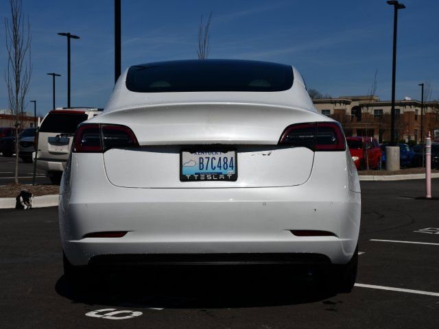 Used 2020 Tesla Model 3 Standard Range image 6