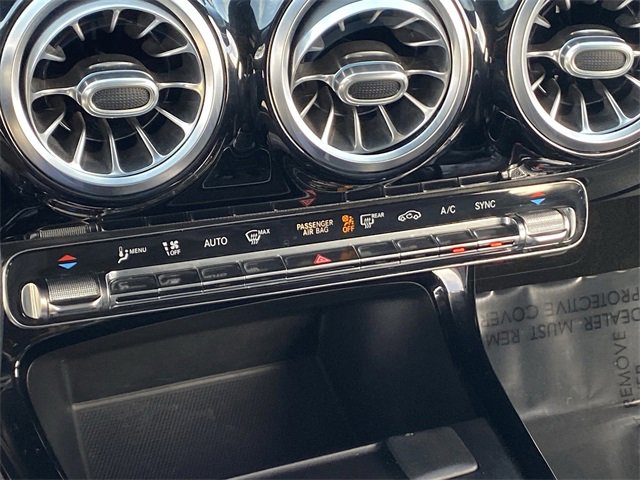 Used 2020 Mercedes-Benz CLA 250 image 15