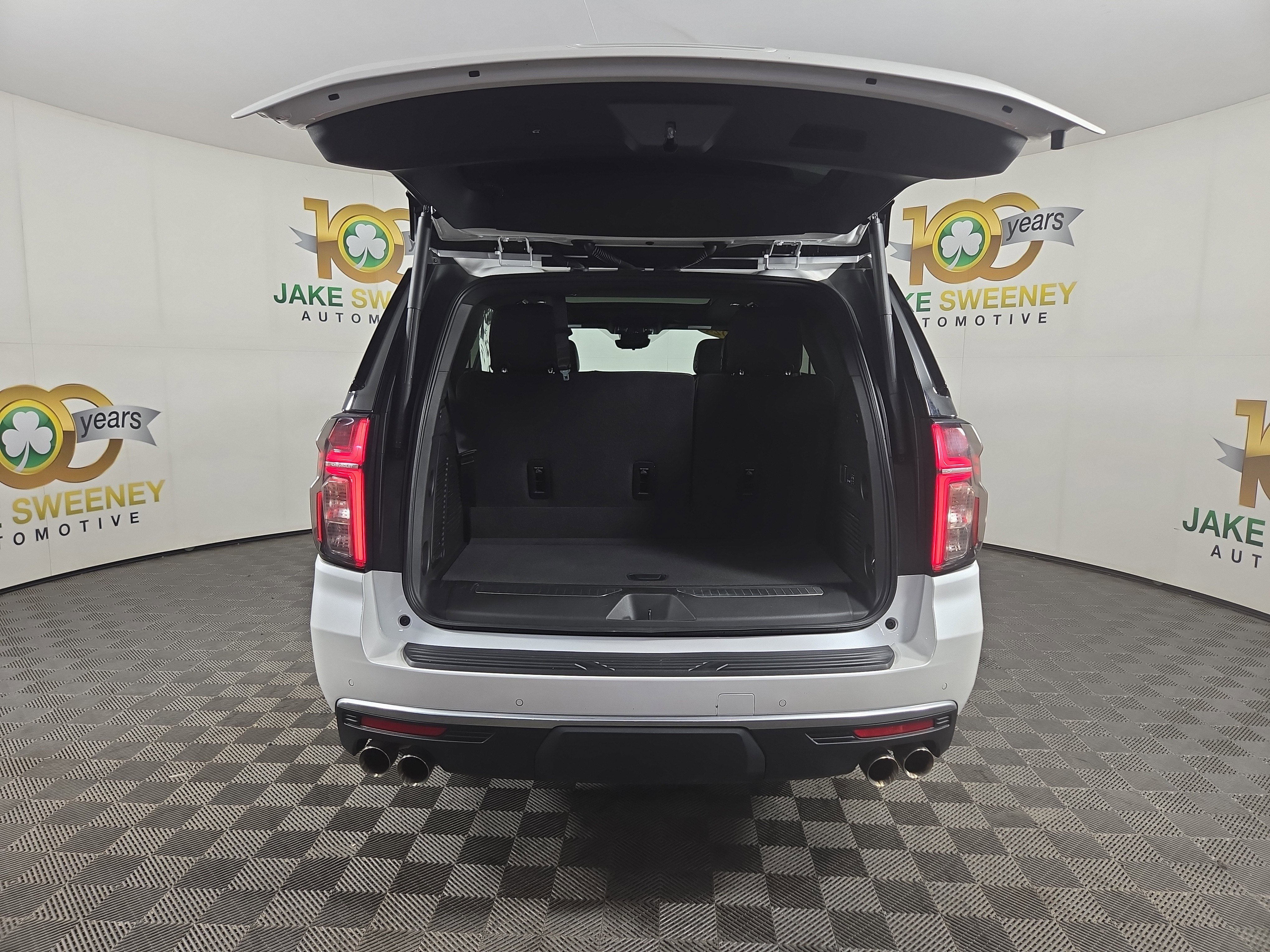 Certified 2024 Chevrolet Tahoe High Country AWD/4WD image 34