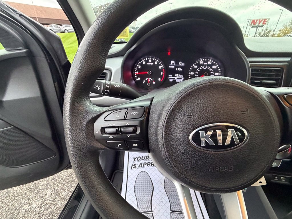 Used 2020 Kia Rio S FWD image 29