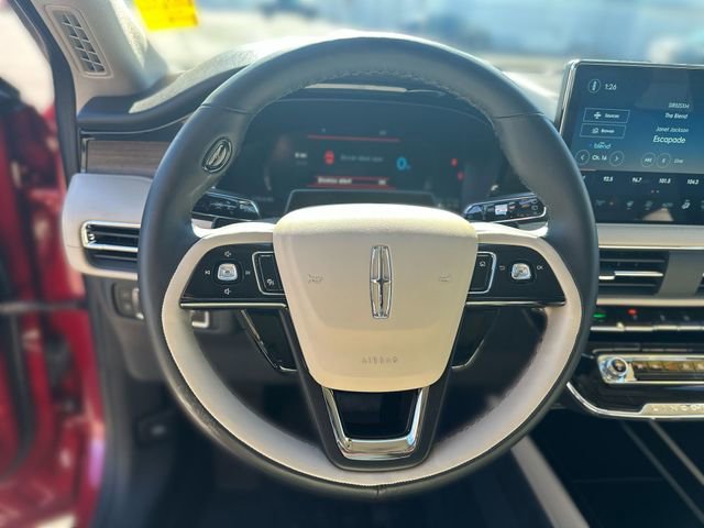 Used 2026 Lincoln Corsair Grand Touring AWD/4WD image 13