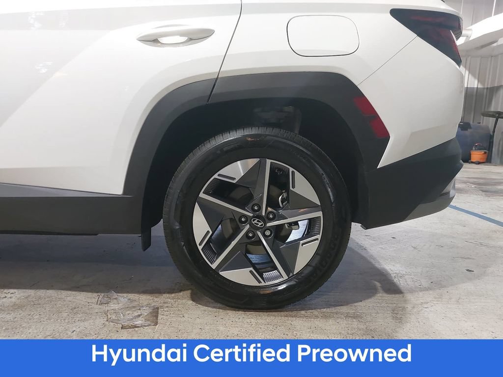 Certified 2025 Hyundai Tucson SEL AWD/4WD image 32