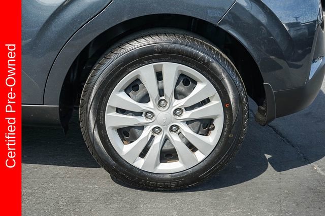 Certified 2023 Kia Soul LX FWD image 12