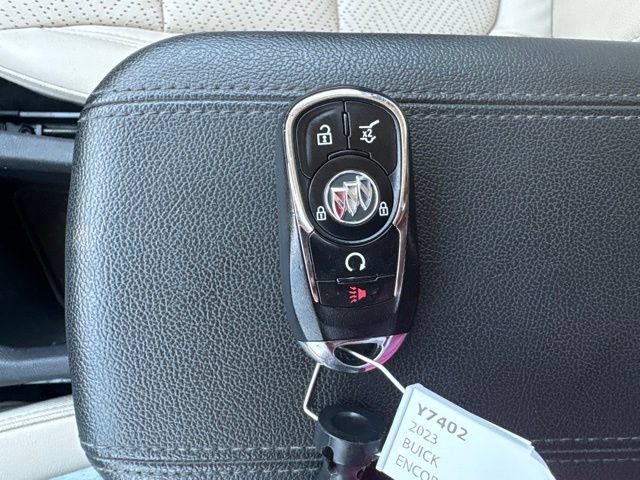 Used 2023 Buick Encore GX Essence w/ Experience Buick Package AWD/4WD image 55