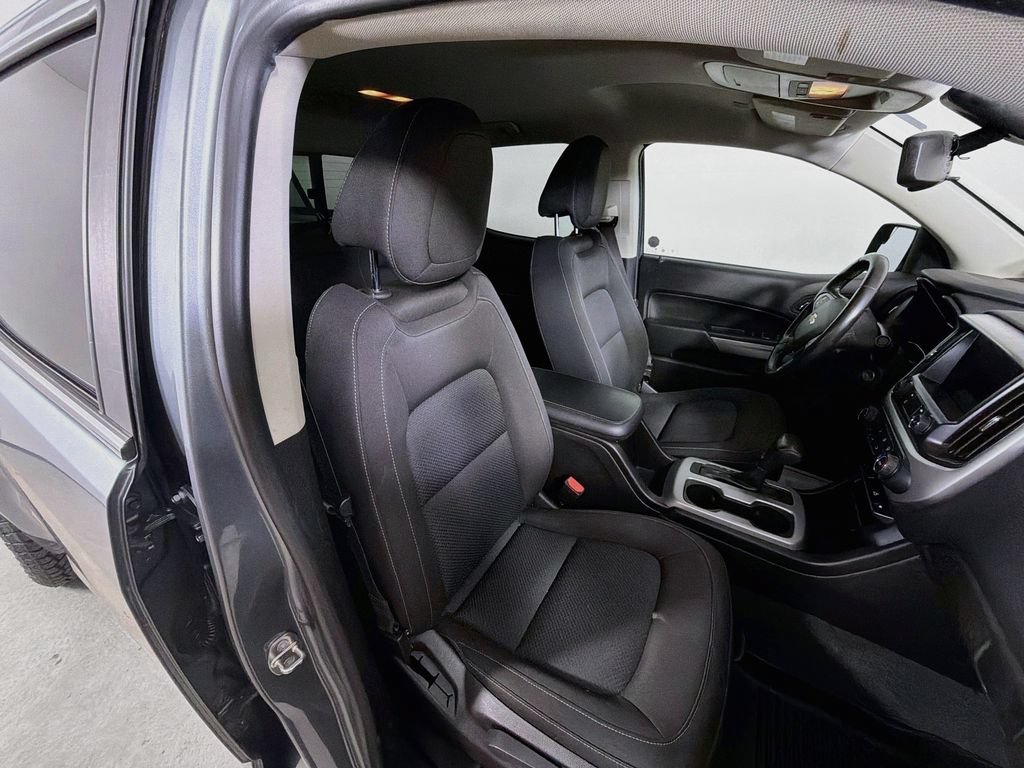 Used 2019 Chevrolet Colorado LT w/ LT Convenience Package AWD/4WD image 23