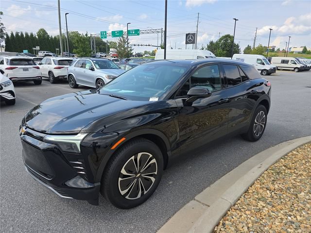 Used 2024 Chevrolet Blazer EV LT AWD/4WD image 8