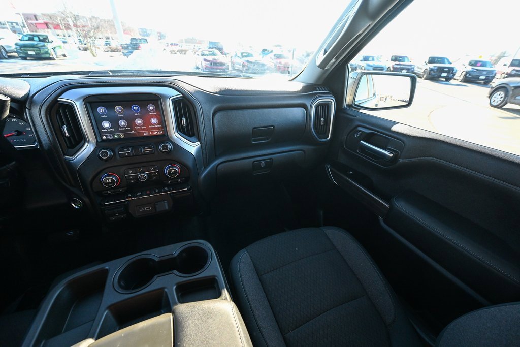 Used 2019 Chevrolet Silverado 1500 RST image 33