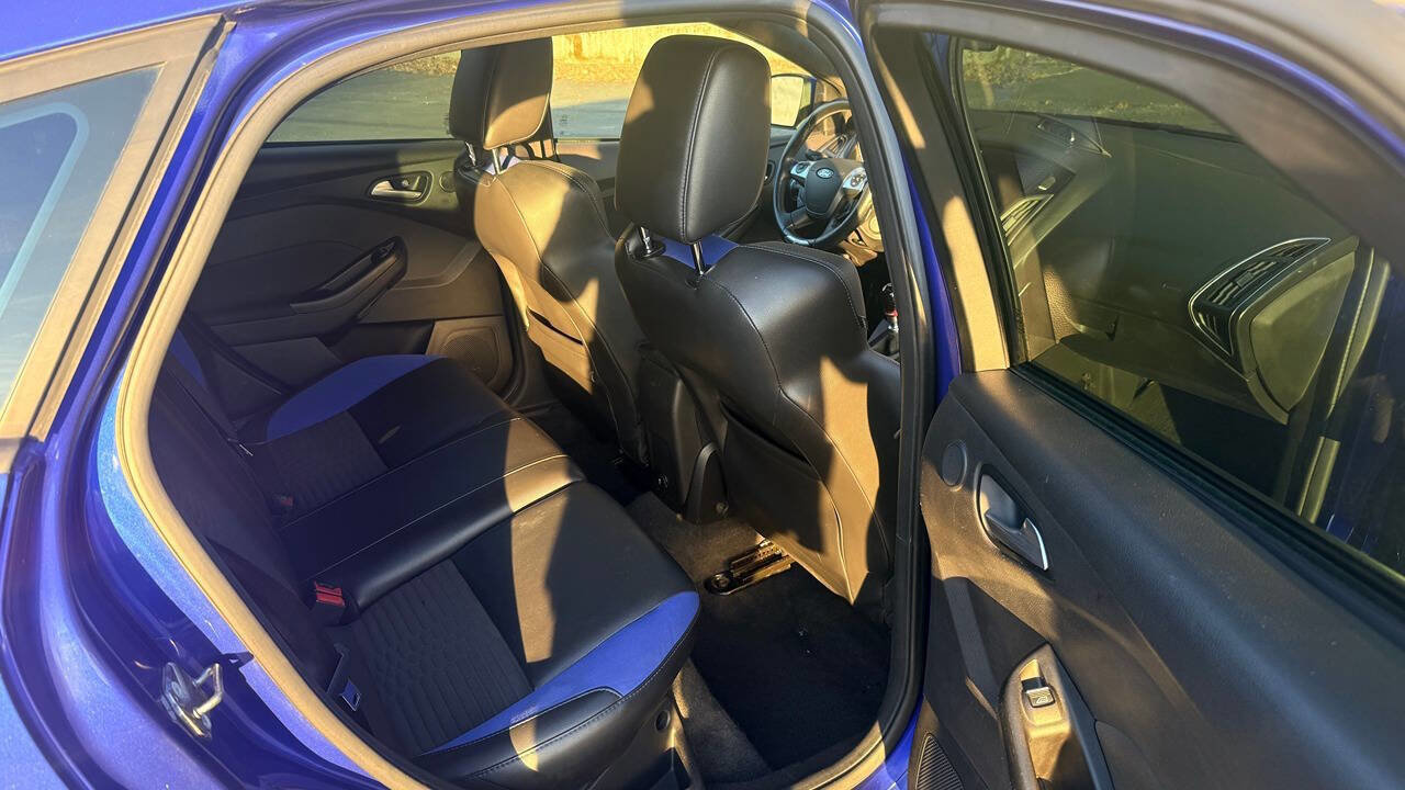 Used 2013 Ford Focus ST image 31
