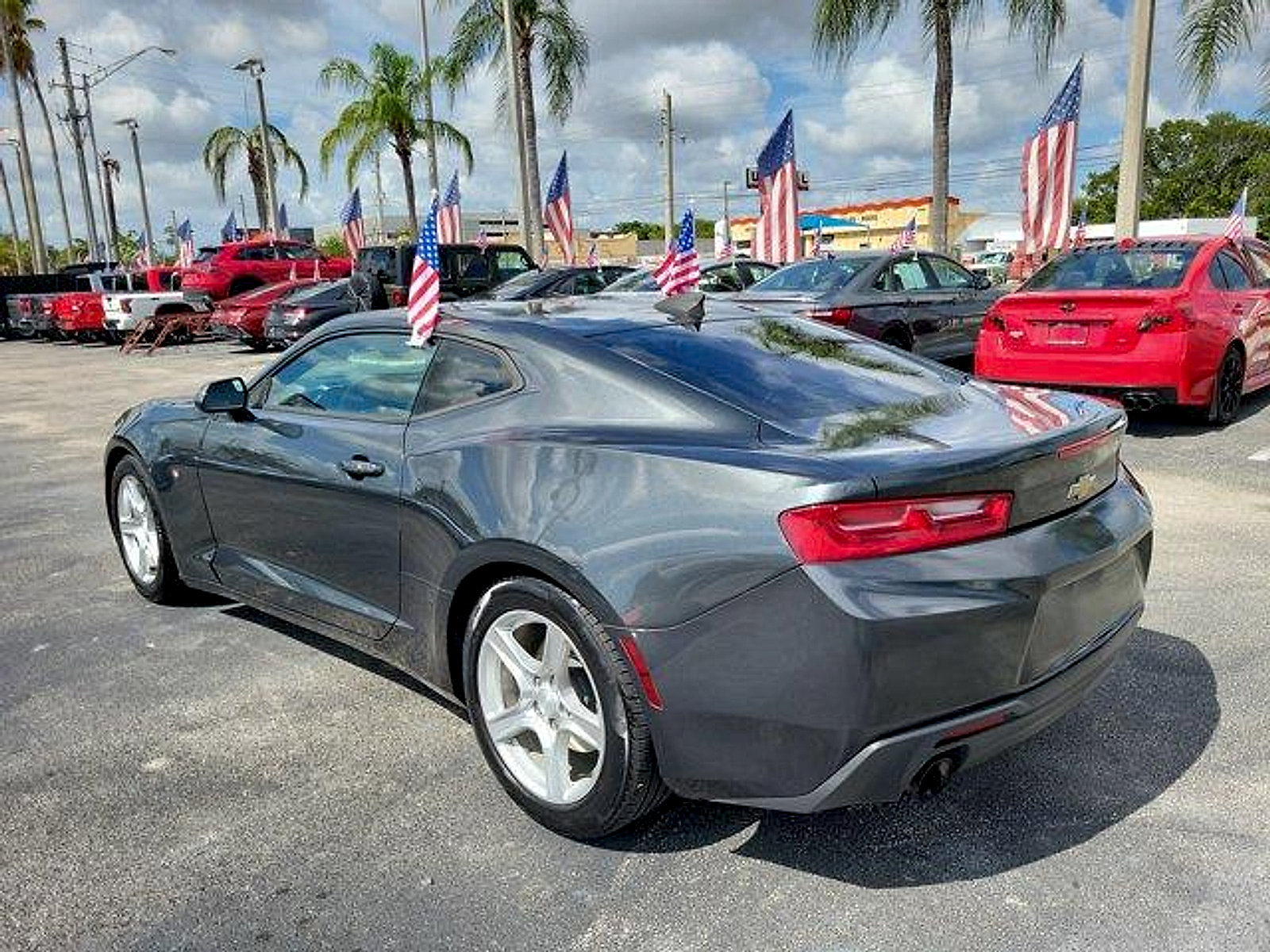 Used 2017 Chevrolet Camaro LS RWD image 5