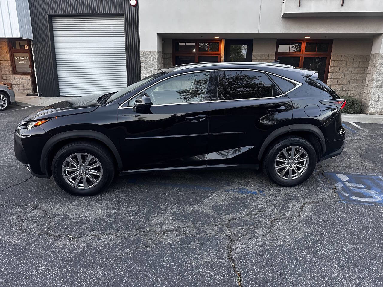 Used 2015 Lexus NX 200t FWD image 3