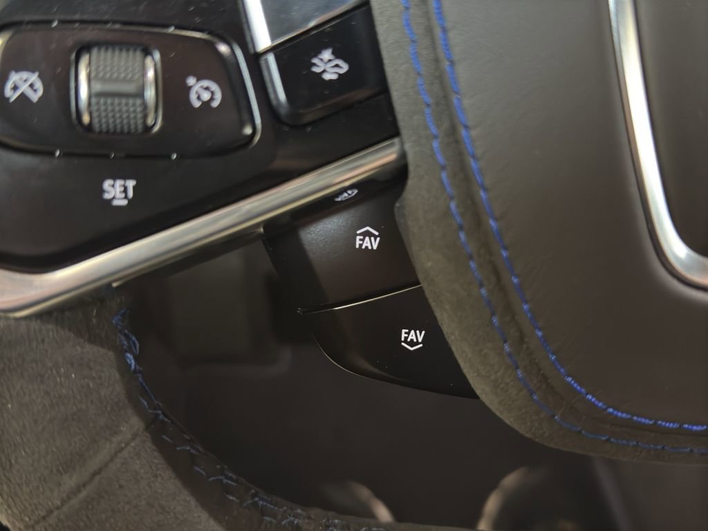 New 2026 Chevrolet Corvette Z06 w/ Battery Protection Package image 18