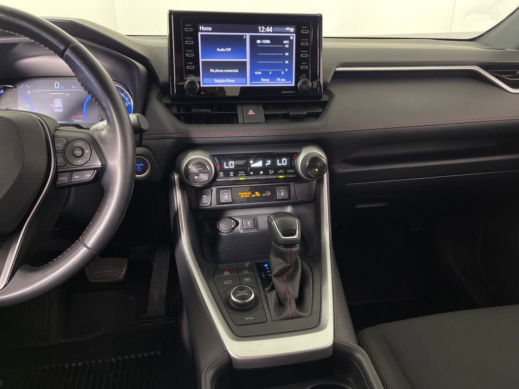 Used 2021 Toyota RAV4 SE w/ Weather & Moonroof Package image 19