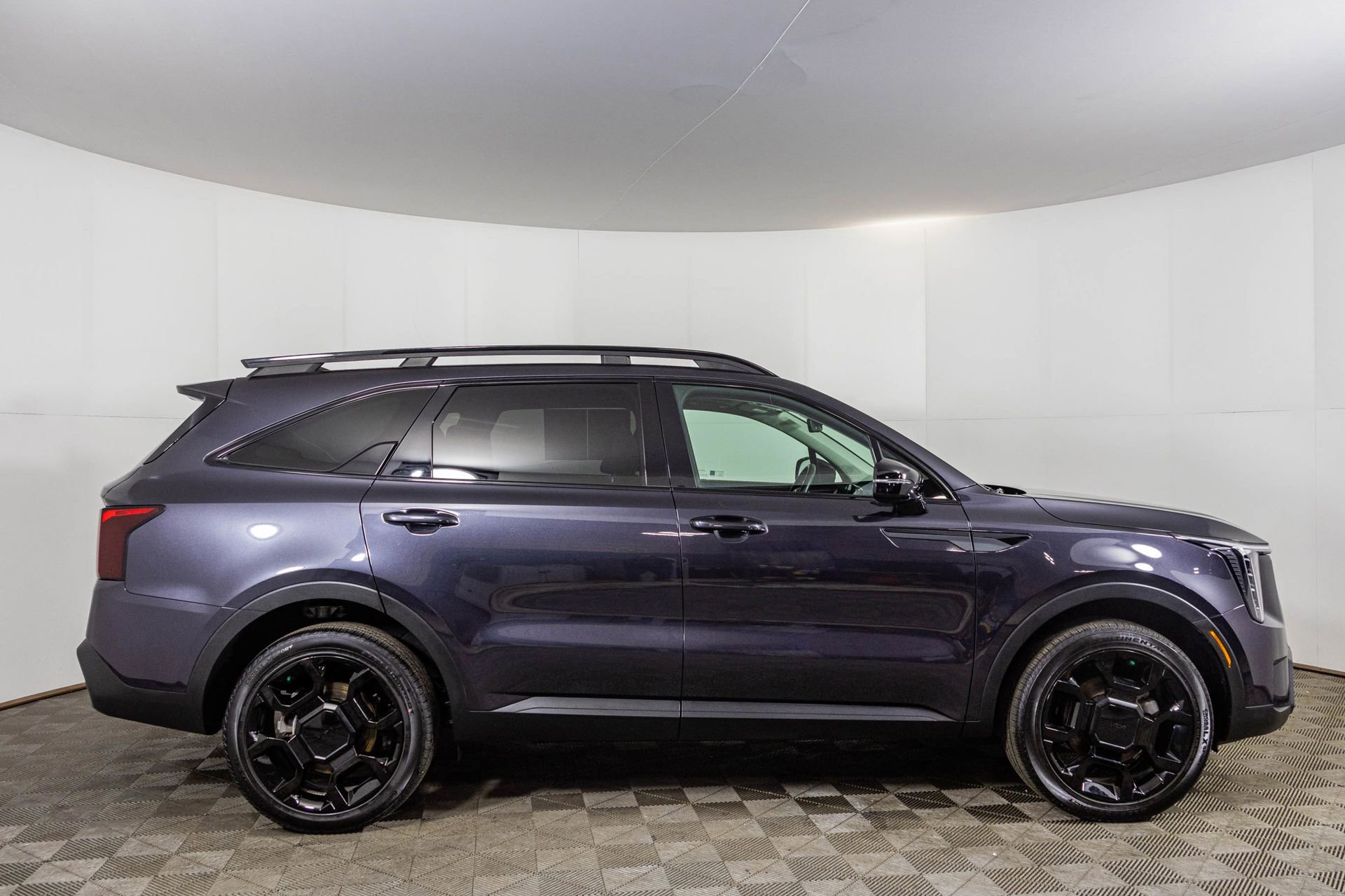 Used 2025 Kia Sorento X-Line EX image 16