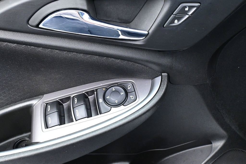 Used 2024 Chevrolet Malibu LT FWD image 25