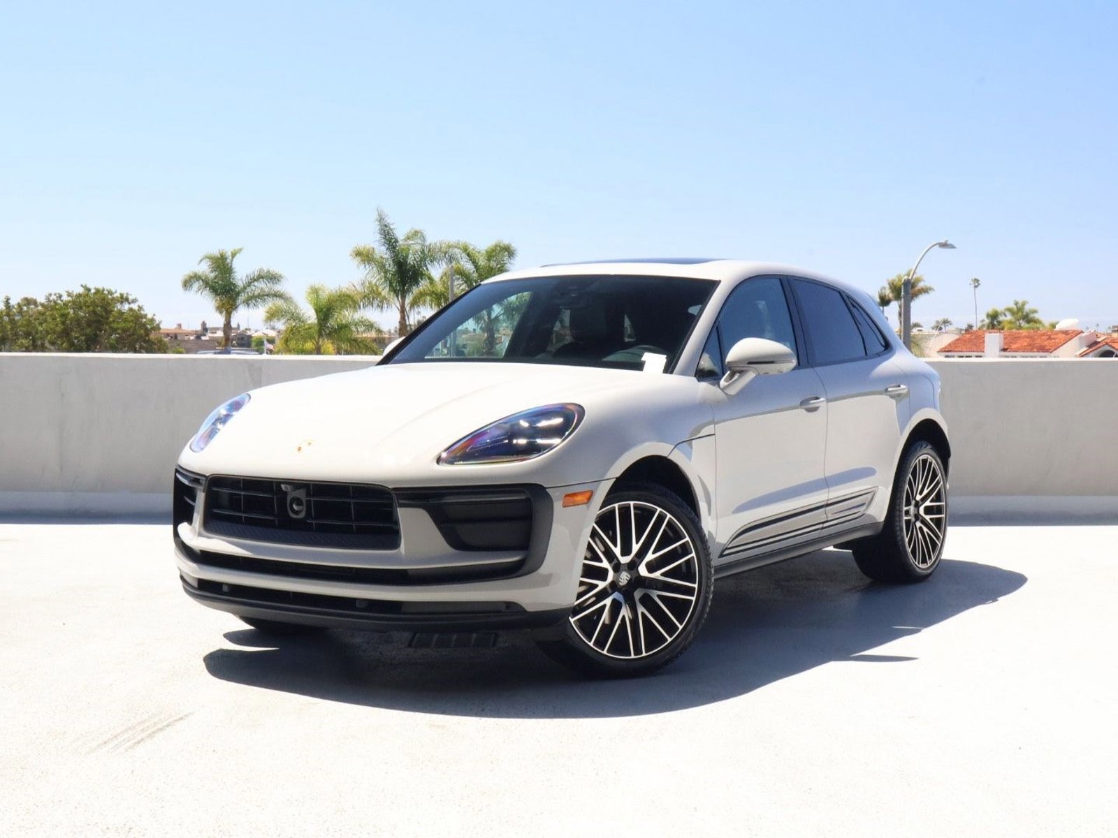 Certified 2025 Porsche Macan