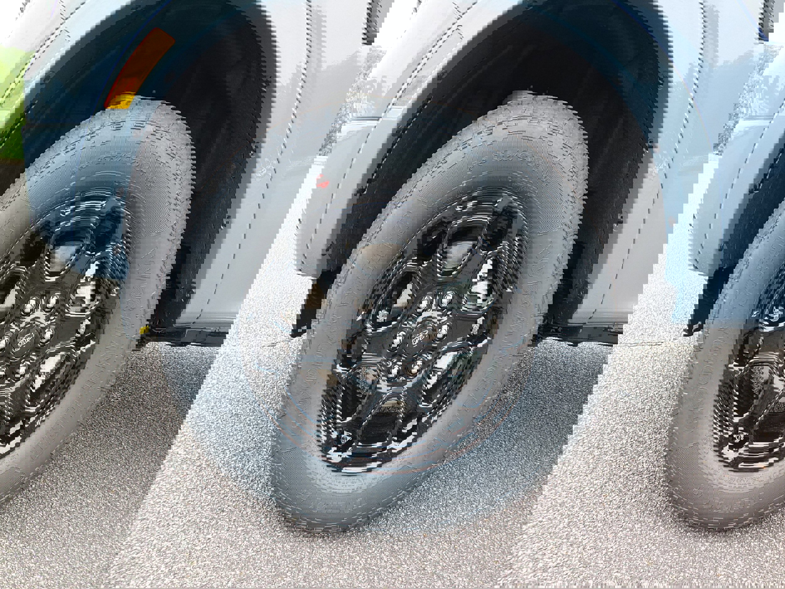 New 2025 Ford Ranger XLT w/ Equipment Group 301A High image 9