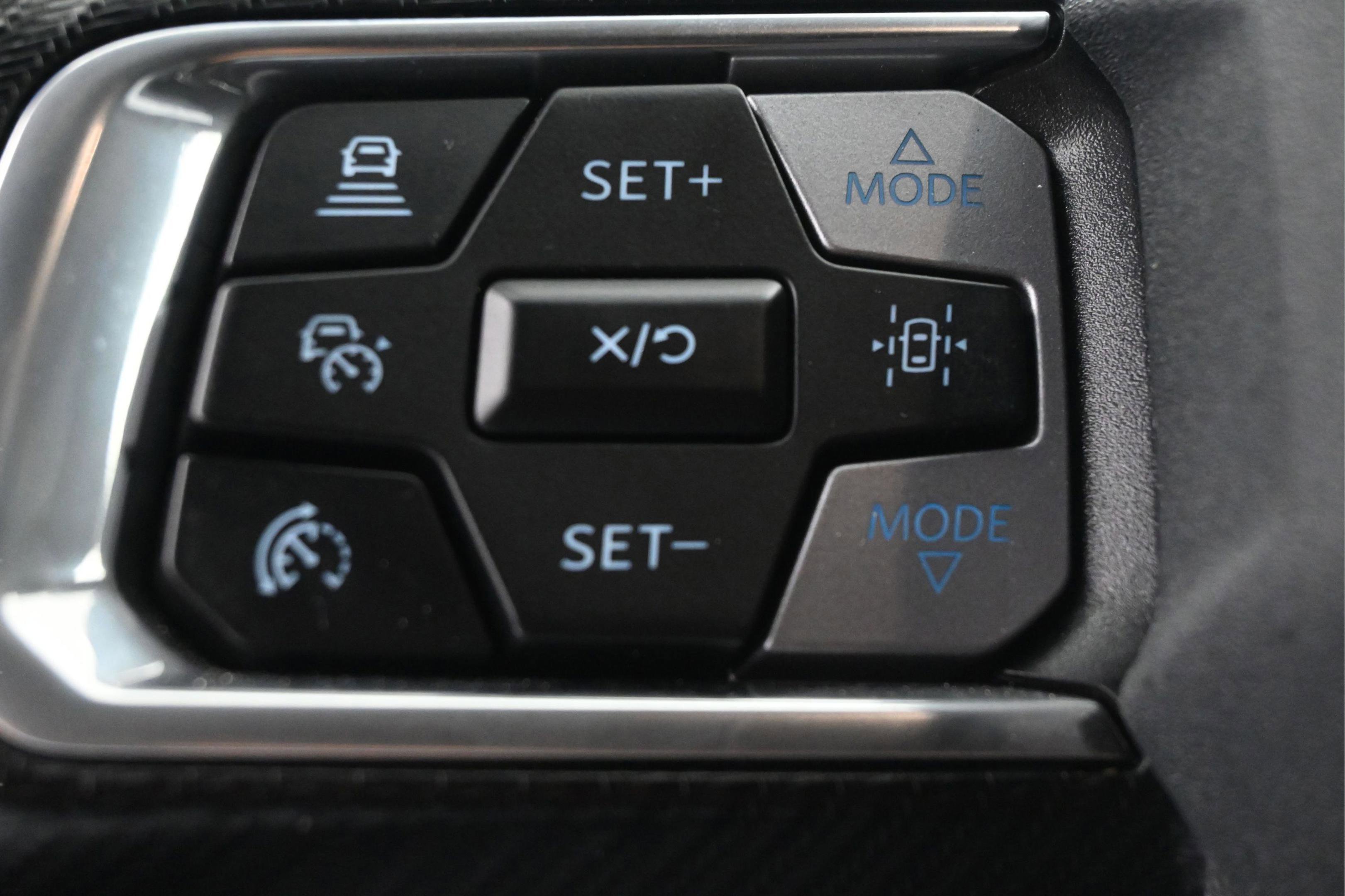 Used 2025 Ford Mustang GT Premium RWD image 16