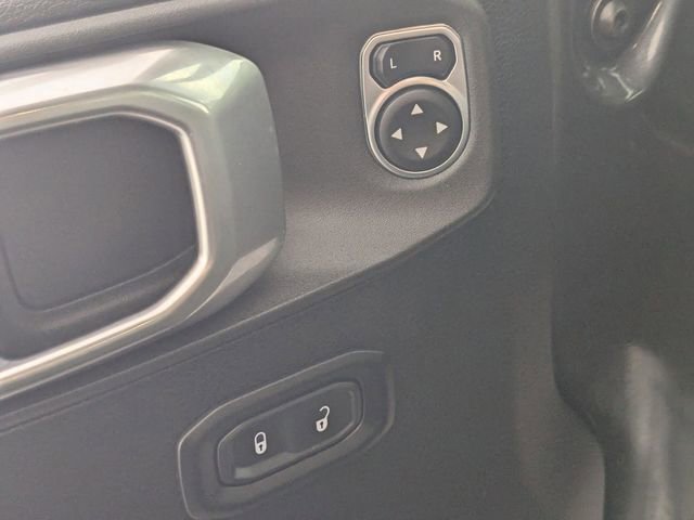 Used 2023 Jeep Wrangler Sport S image 11