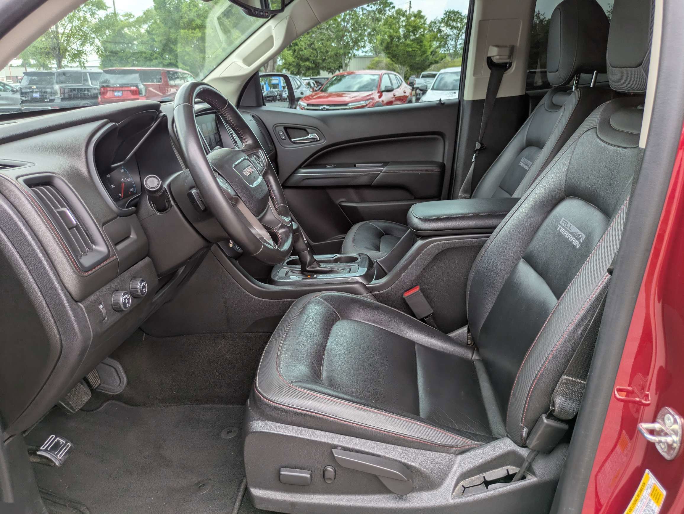 Used 2018 GMC Canyon All Terrain AWD/4WD image 20