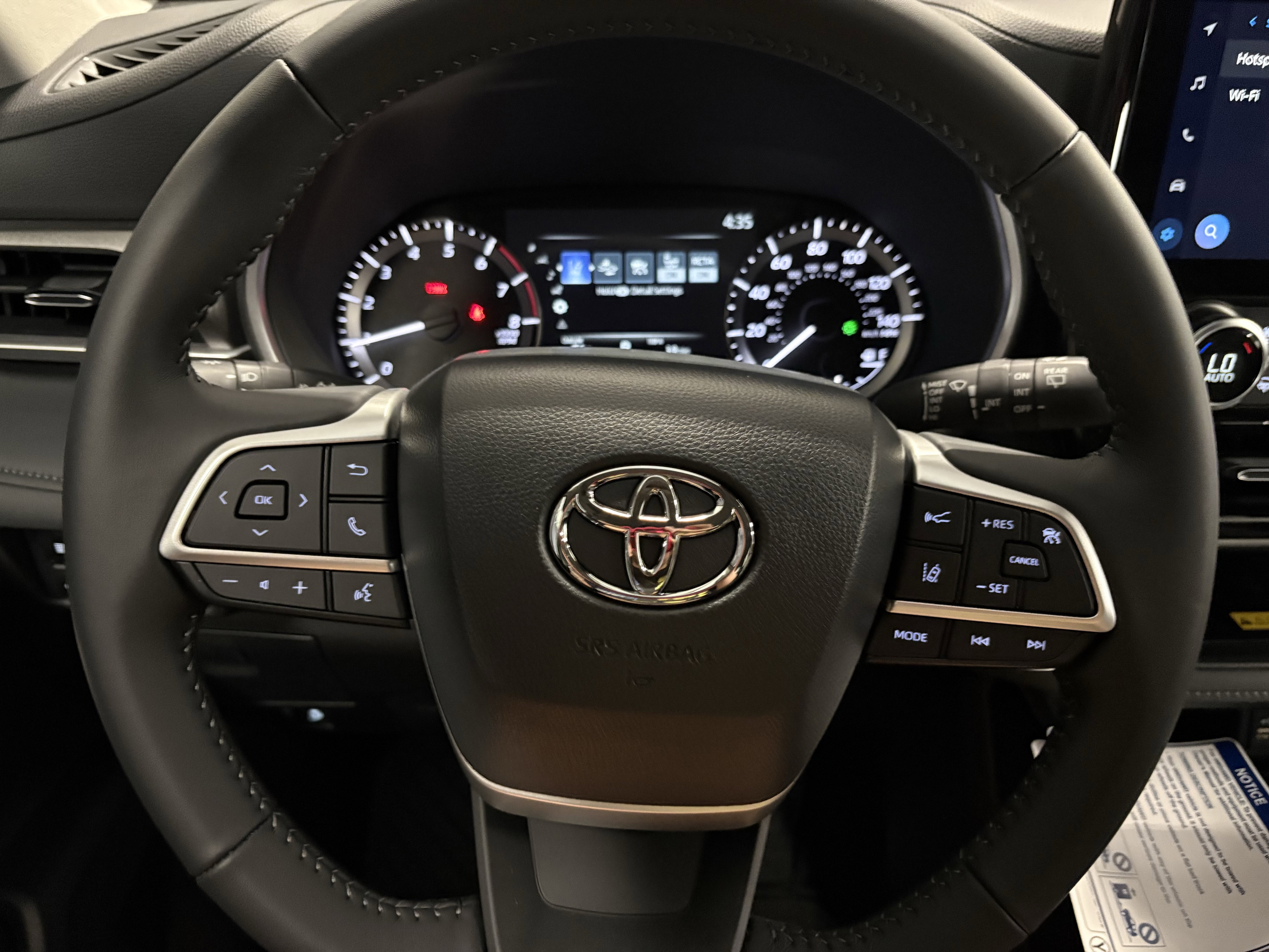 New 2026 Toyota Highlander XLE AWD/4WD image 21