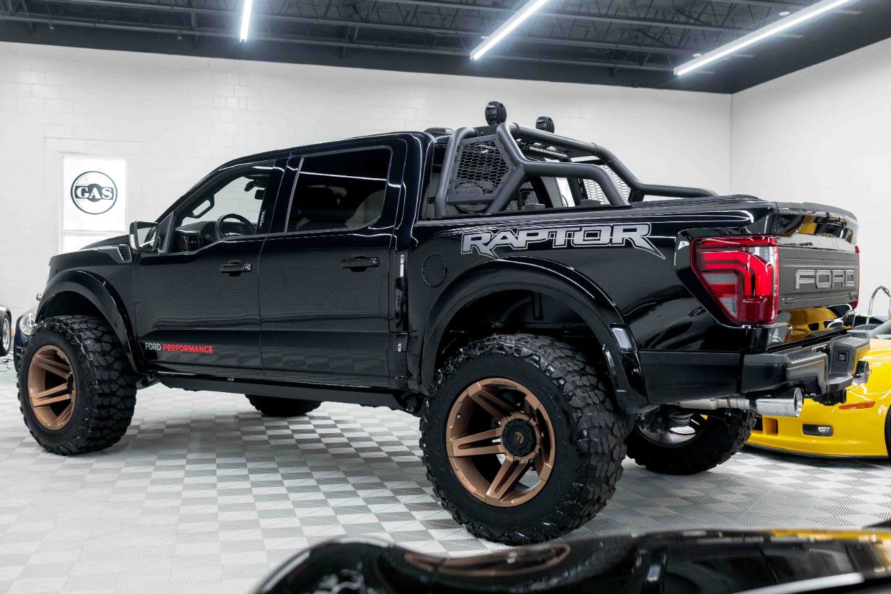 Used 2024 Ford F150 Raptor AWD/4WD image 9
