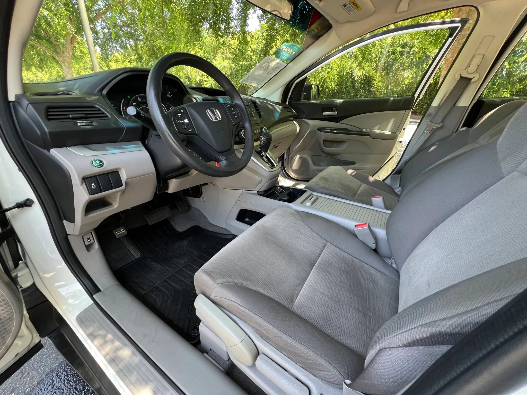 Used 2013 Honda CR-V LX image 9