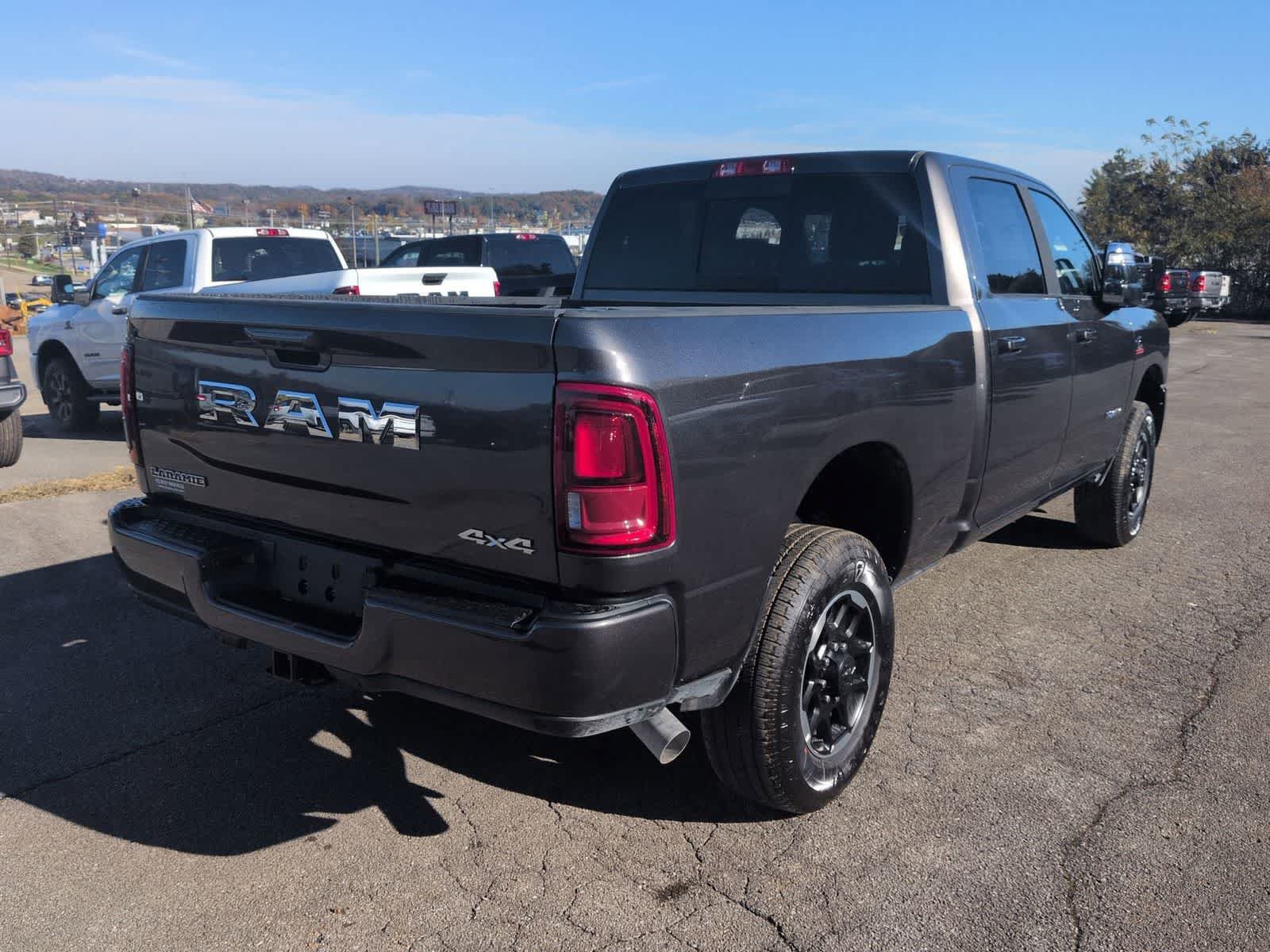 New 2026 RAM 2500 Laramie AWD/4WD image 8