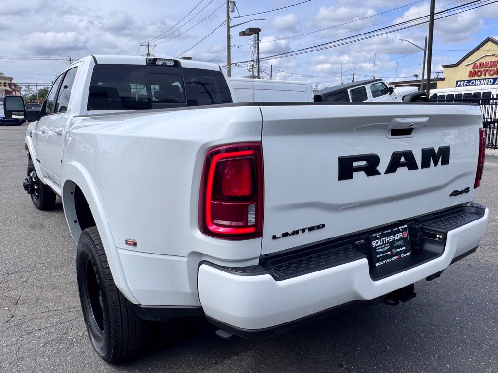 Used 2026 RAM 3500 Limited AWD/4WD image 5