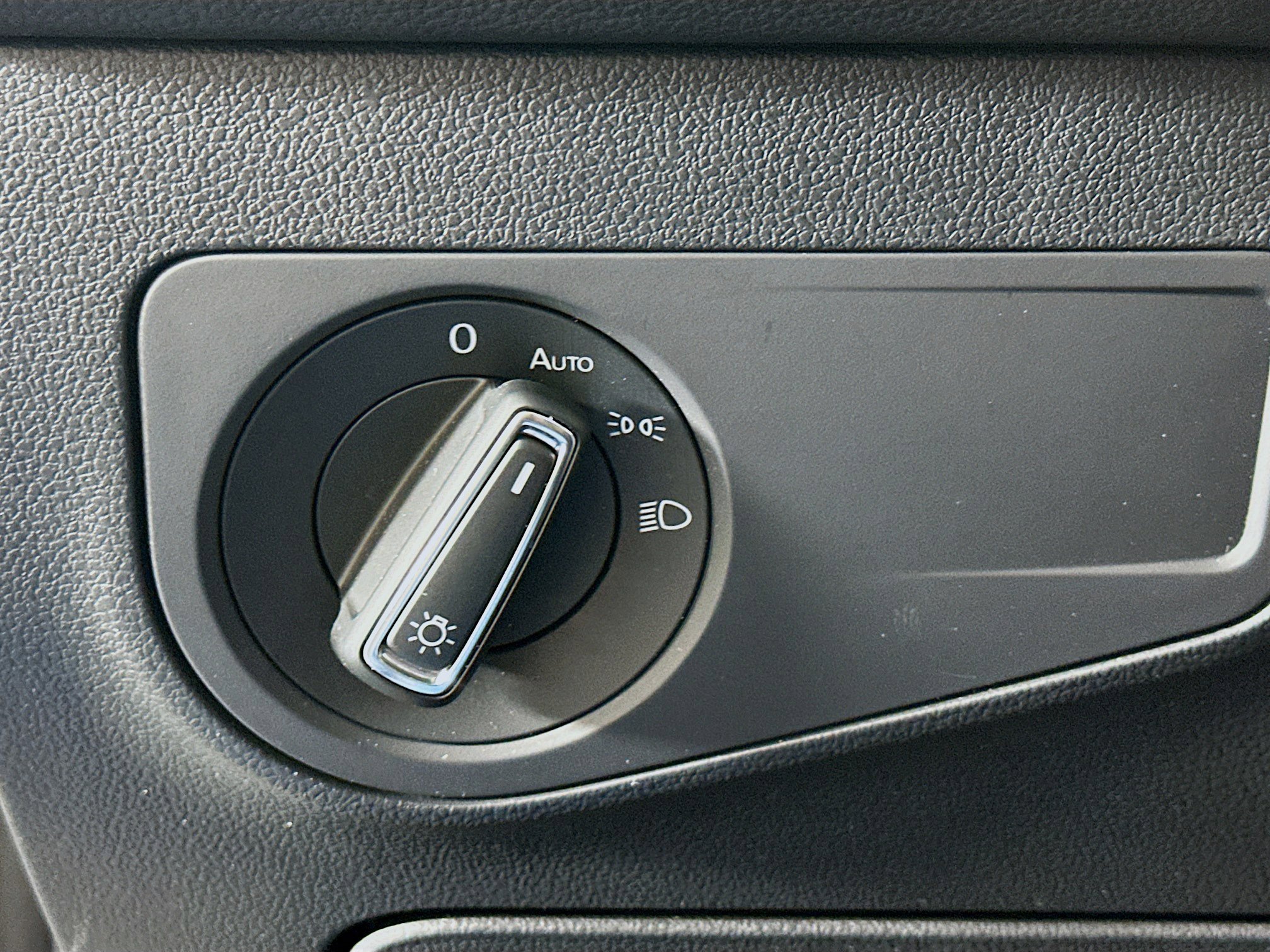 Used 2024 Volkswagen Tiguan Wolfsburg Edition image 16