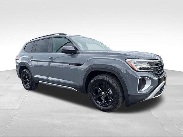 New 2026 Volkswagen Atlas Peak Edition AWD/4WD 360° Tour