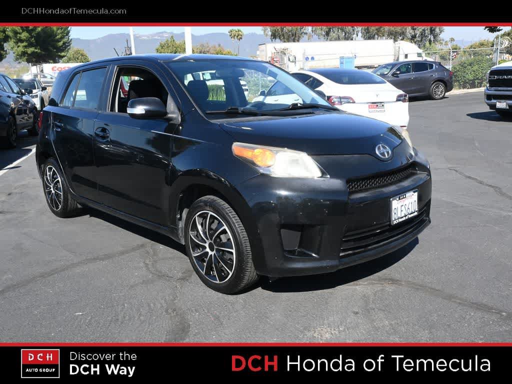 Used 2014 Scion xD FWD image 3
