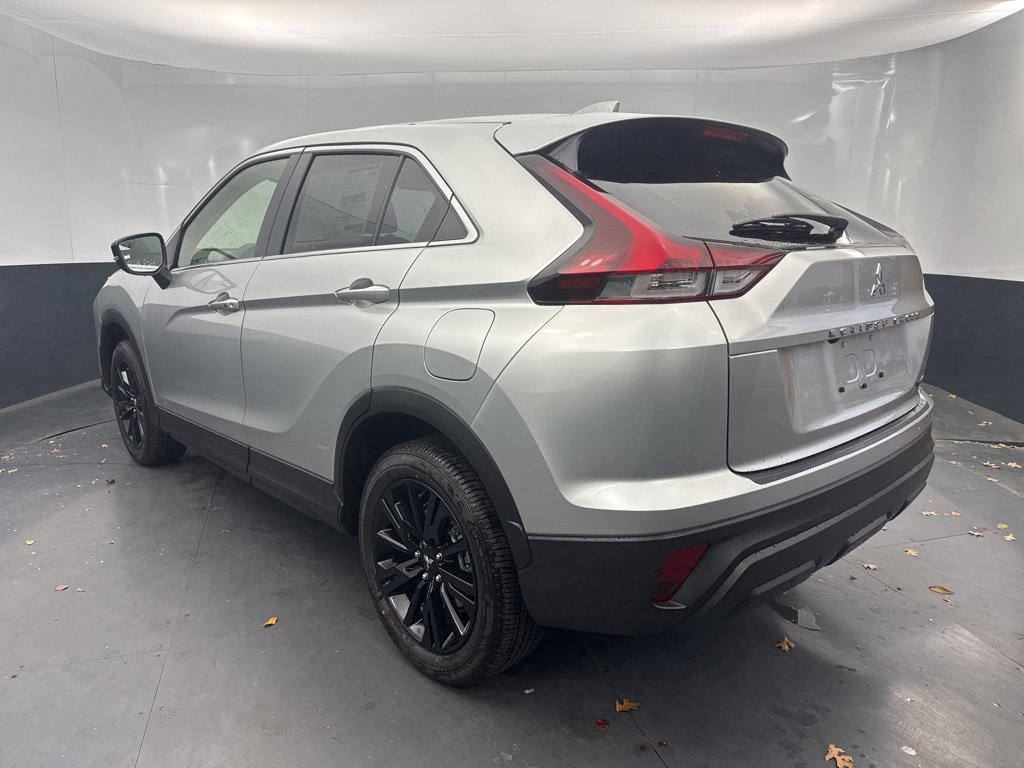 New 2026 Mitsubishi Eclipse Cross LE image 5