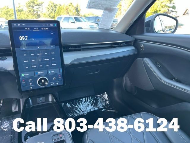 Used 2023 Ford Mustang Mach-E Select AWD/4WD image 17