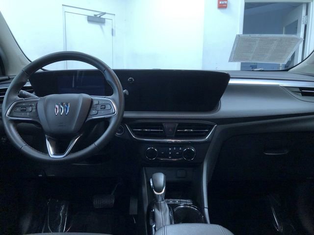 Used 2025 Buick Encore GX Preferred FWD image 18