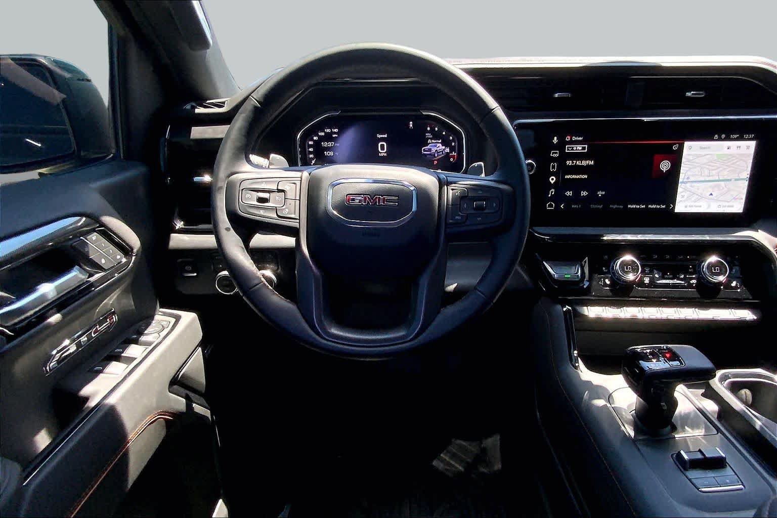 Used 2026 GMC Sierra 1500 AT4 w/ AT4 Premium Package AWD/4WD image 6