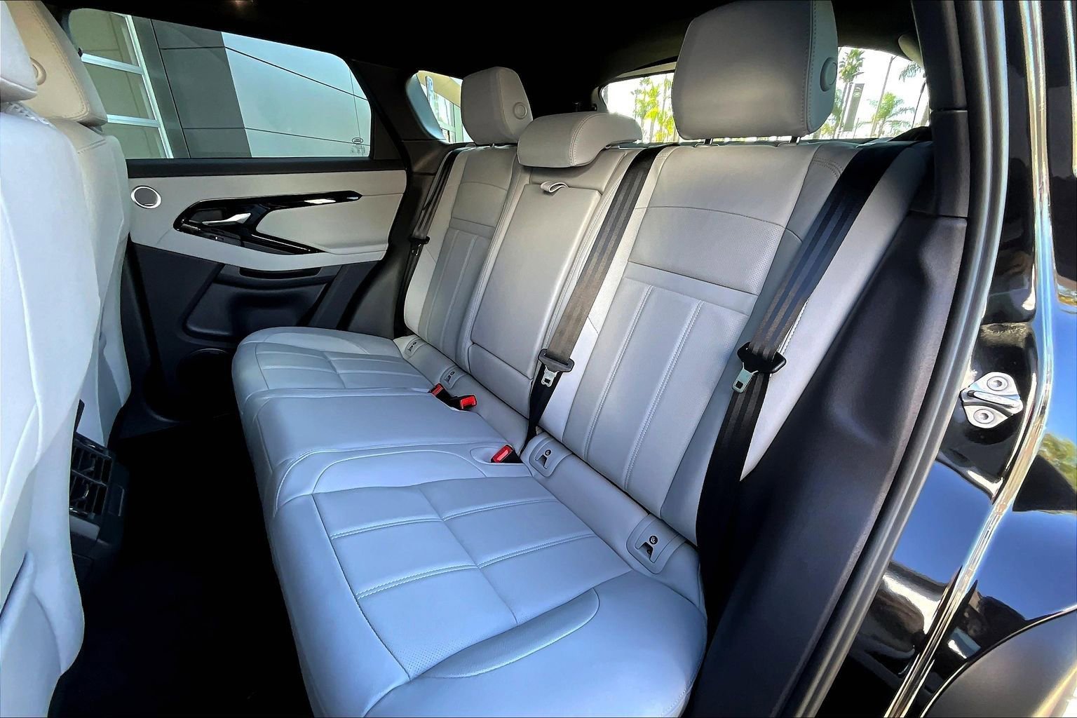 New 2026 Land Rover Range Rover Evoque S image 10